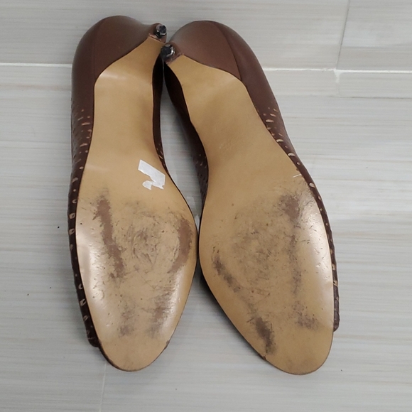 Vintage Naturalizer Laser Cut Peep Toe Pumps - Picture 8 of 12